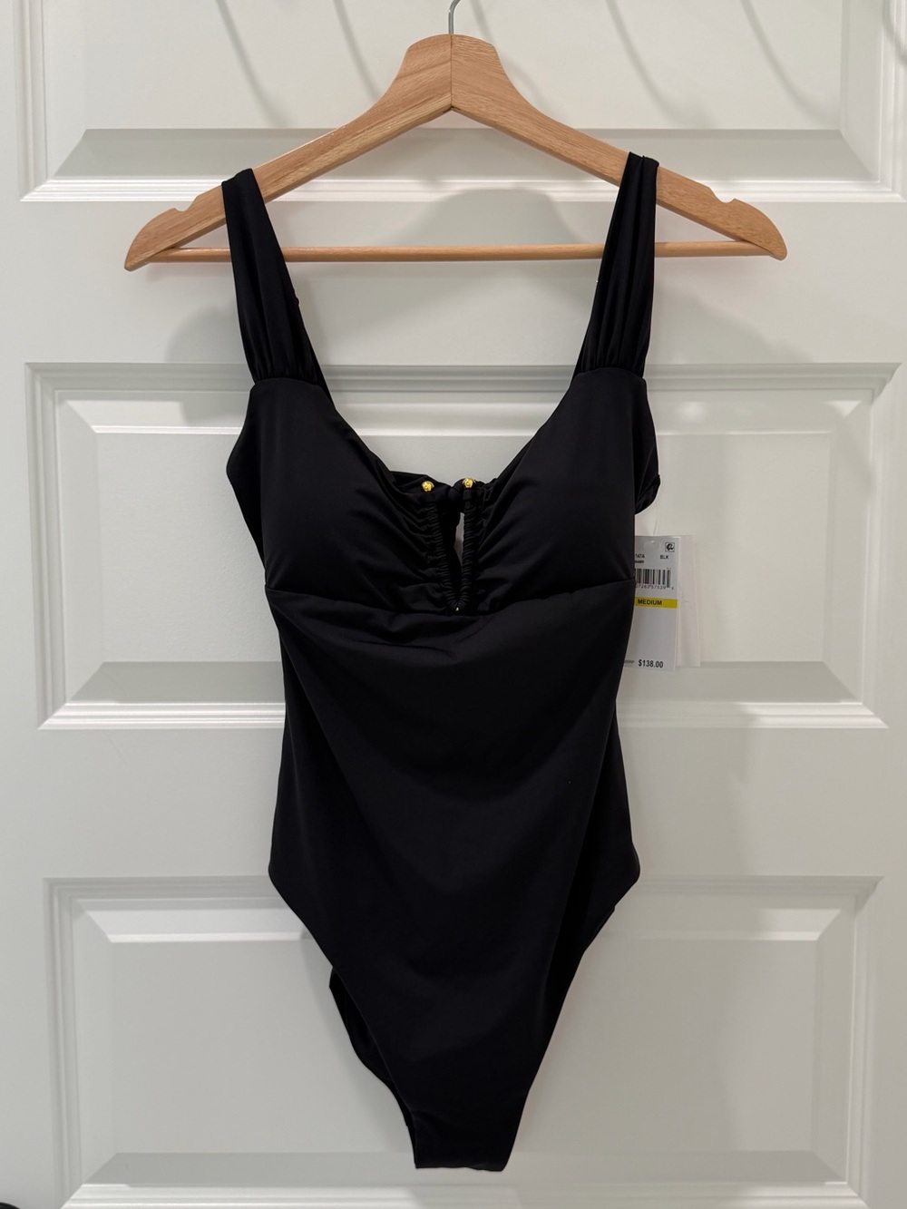 🆕 BECCA | Black One-Piece Swimsuit - Size M.